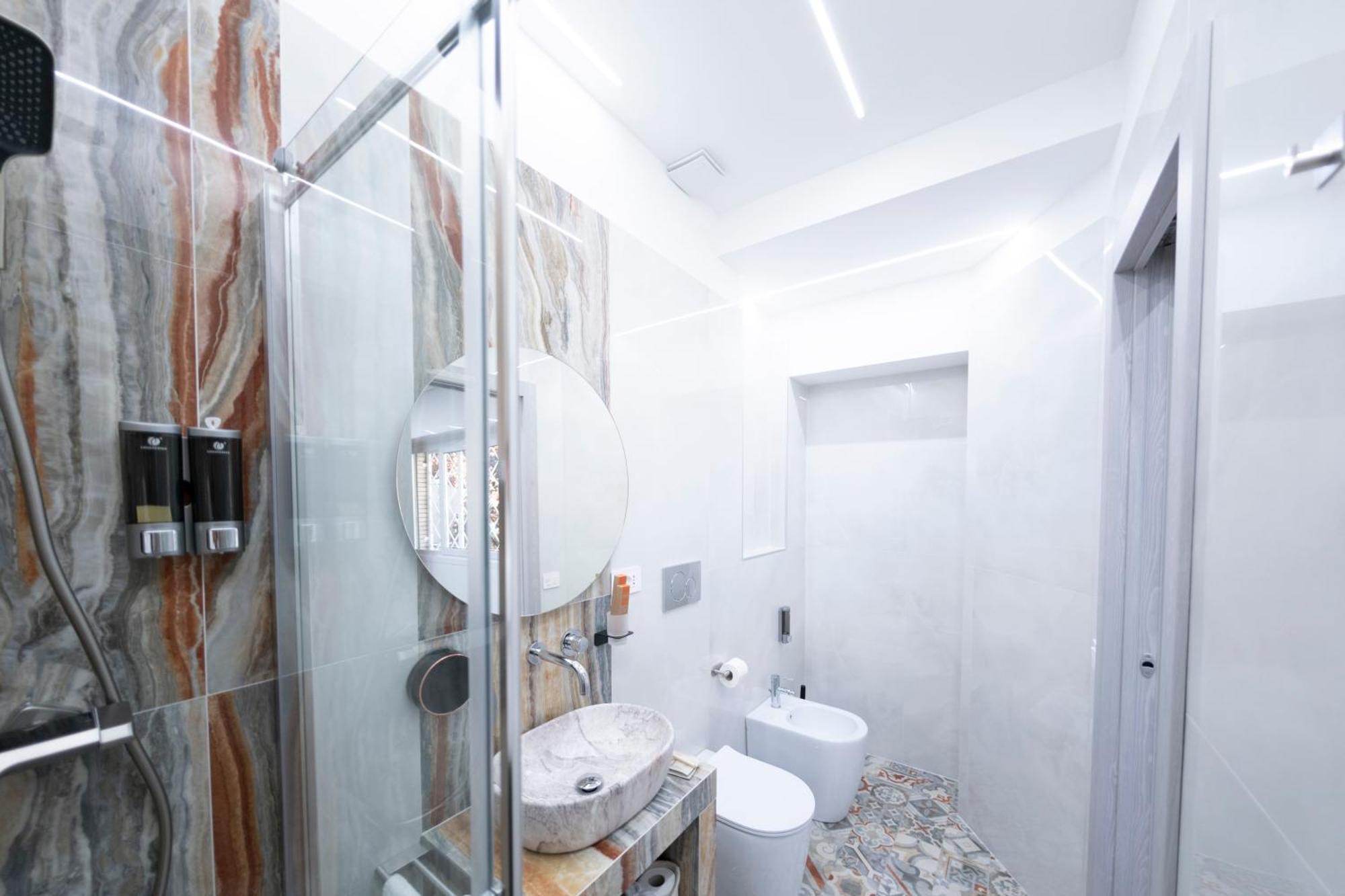New Luxury Rome